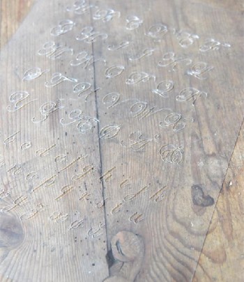 Stencil lettere corsivo