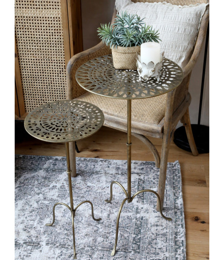 CHIC ANTIQUE tavolino in metallo 77 x 40 cm